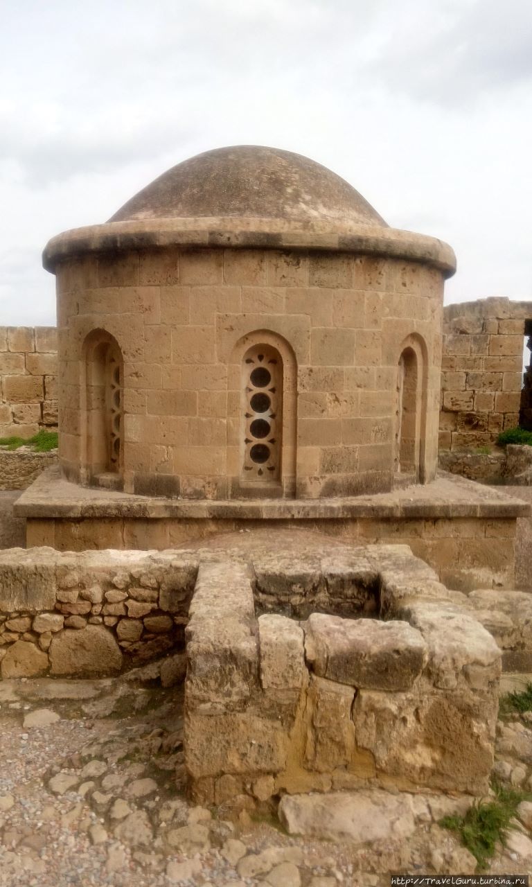Византийская часовня 12-го века. Кирения, Турецкая Республика Северного Кипра