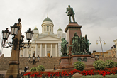 Кафедральный собор и памятник Александру II