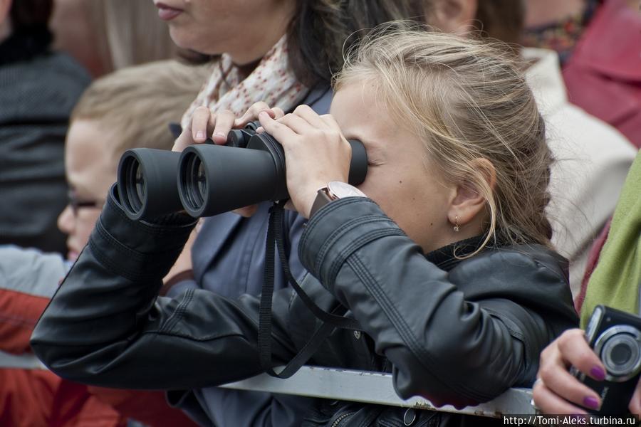 На брусчатке главной площади (Воронеж) Воронеж, Россия