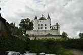Замок Ньона