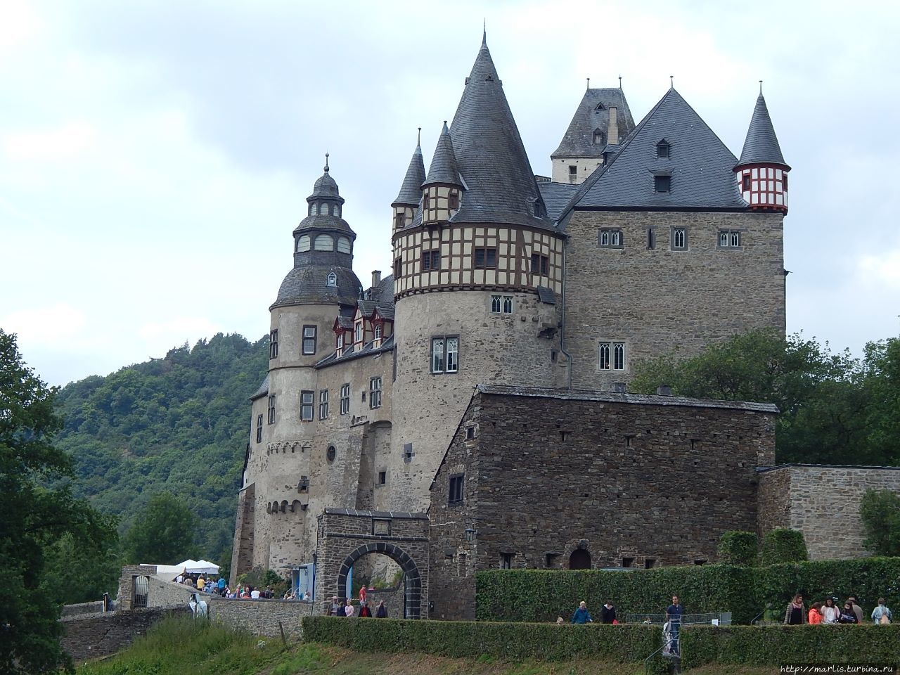 Замок Бюрресхайм Майен, Германия