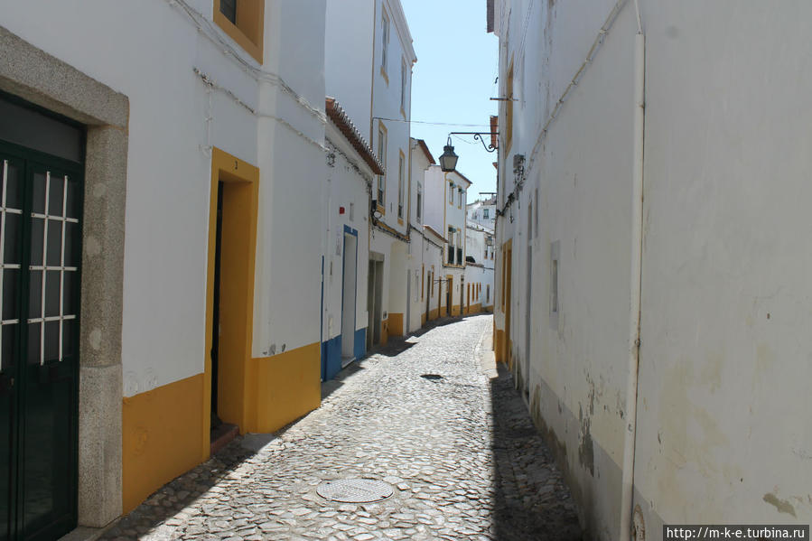 От городских ворот до храма Дианы Эвора, Португалия