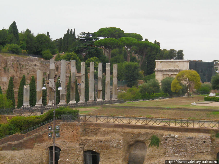Триумфальные арки Римского Форума Рим, Италия