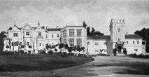 Так выглядел дворец Монюшко-Ваньковичей в 1917-м
