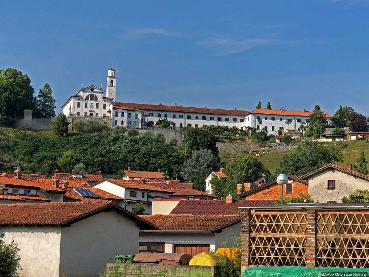 Монастырь Костаньевица / Frančiškanski samostan Kostanjevica