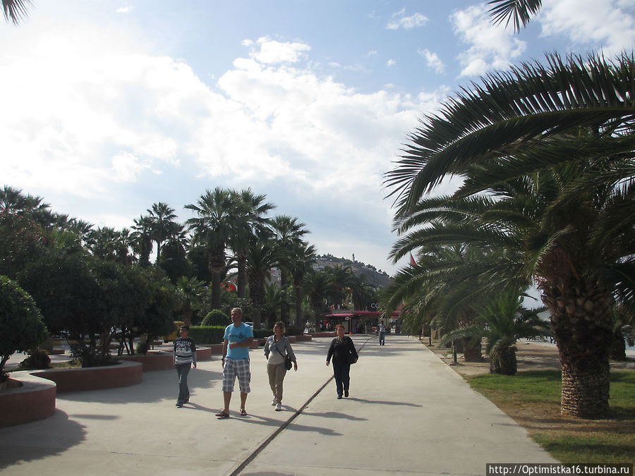 Праздничный город Кушадасы, Турция