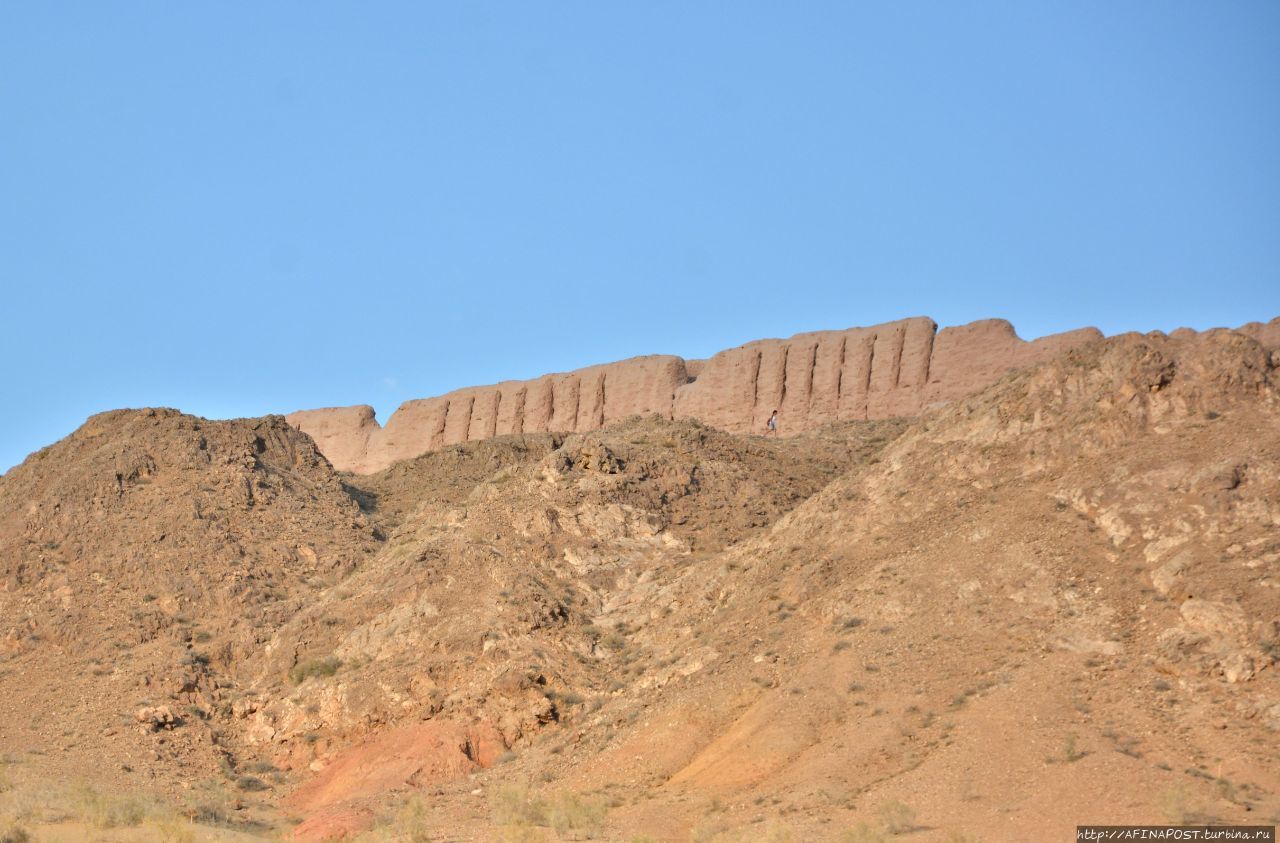 Крепость Аяз-кала Бустан, Узбекистан Крепость Аяз-кала Бустан, Узбекистан