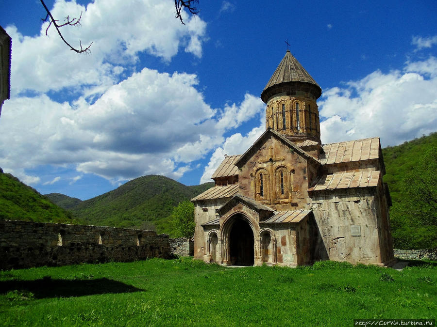 Храм Питарети (Квемо Картли, Грузия) Питарети монастырь, Грузия