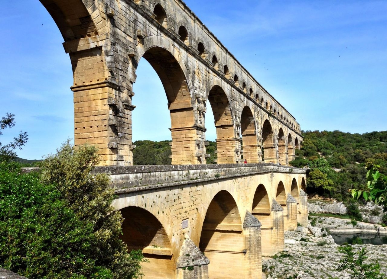 Древнеримский акведук Пон-дю-Гар Вер-Понт дю Гар, Франция