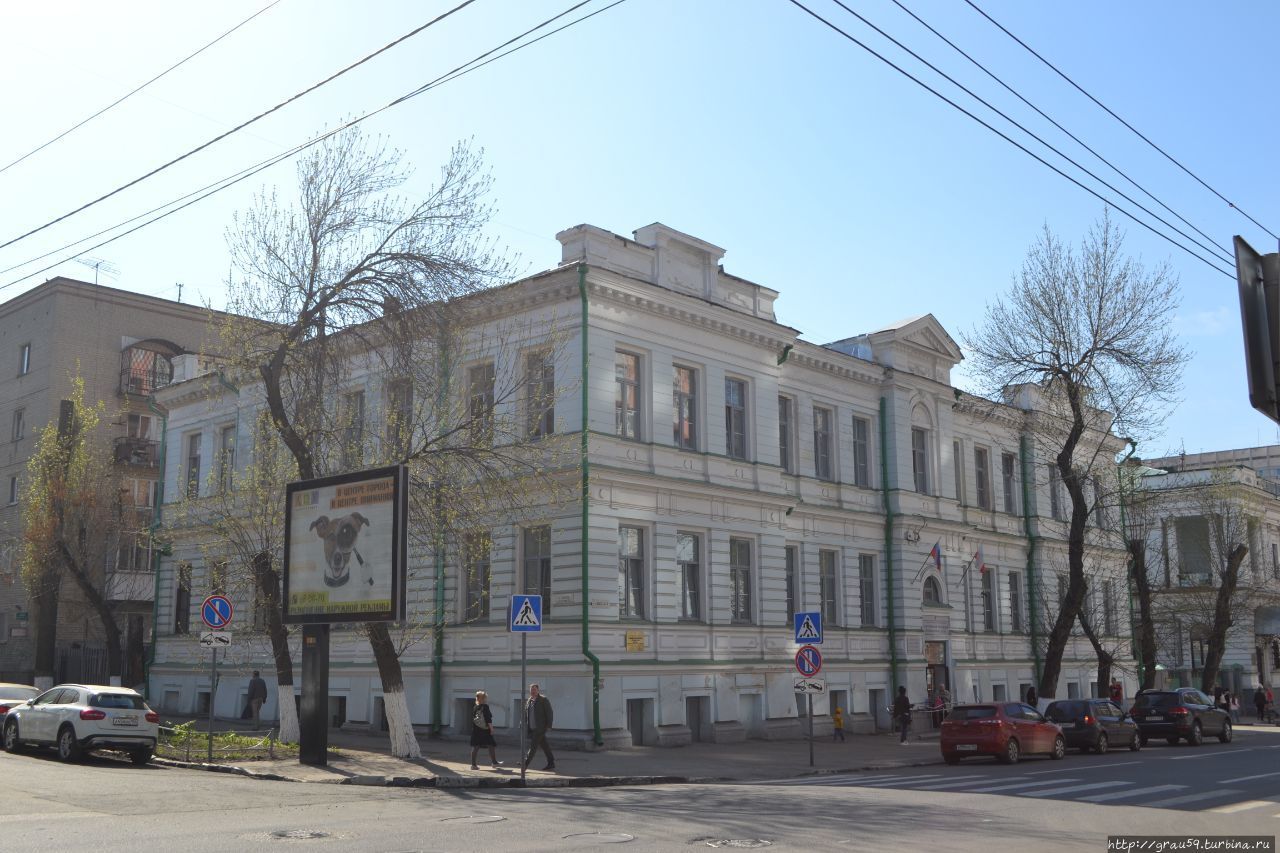 Здание губернской канцелярии / The building of the provincial office