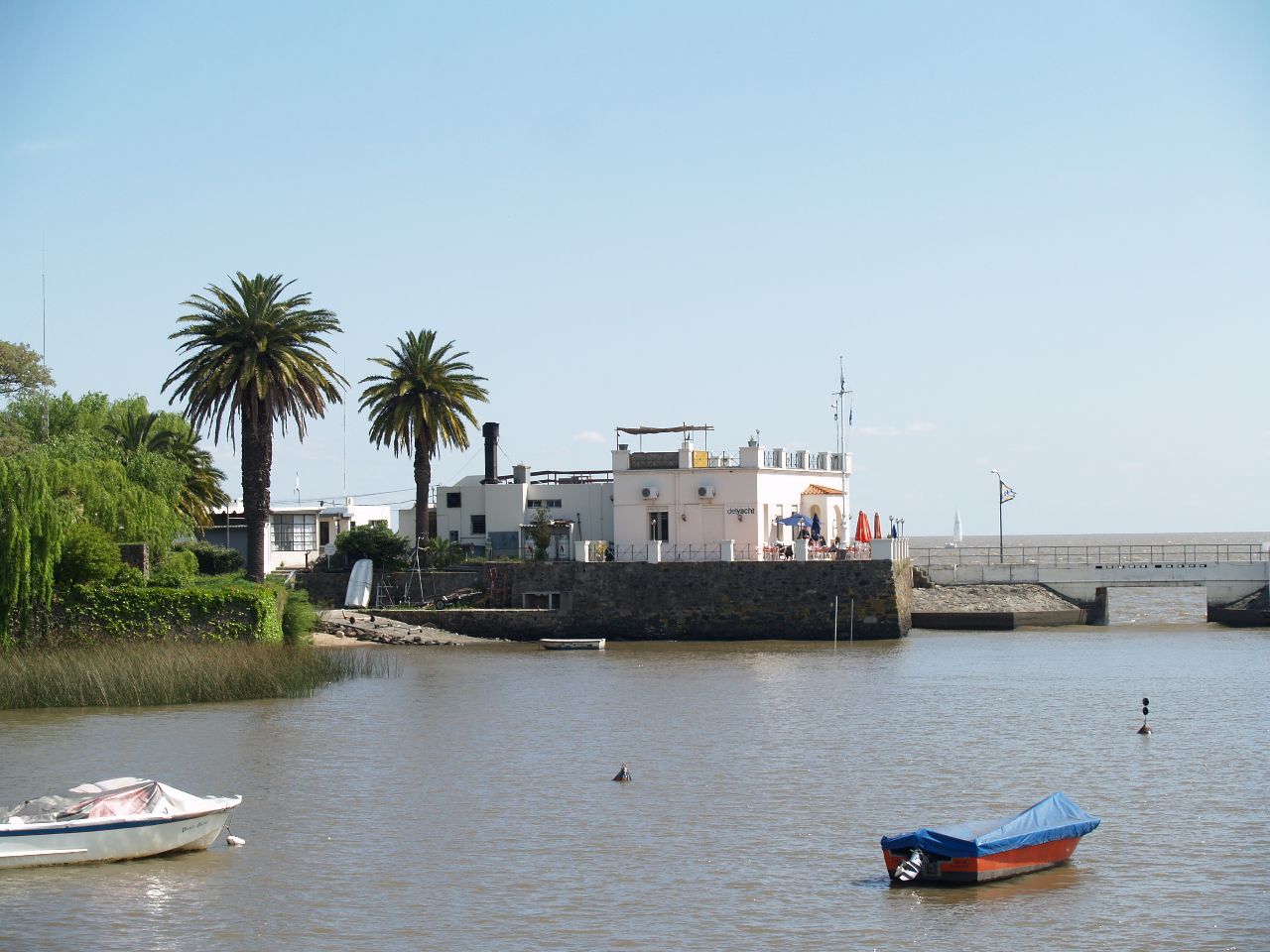Бастион Кармен и Старый Пирс Колония-дель-Сакраменто, Уругвай