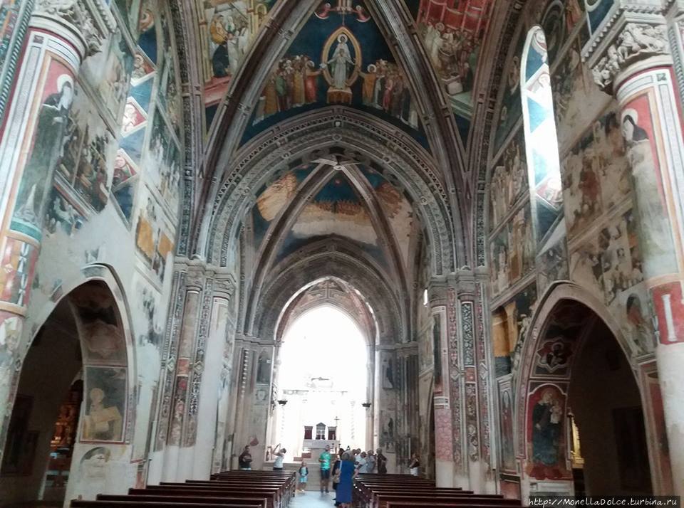 Базилика ди Санта Катерина д Алессандриа Галатина, Италия