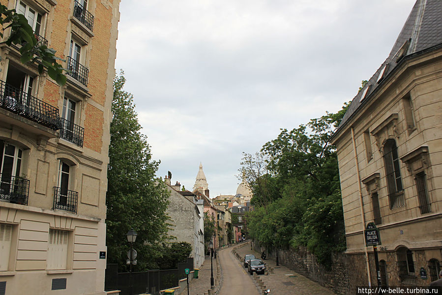 Кружа по Монмартру Париж, Франция