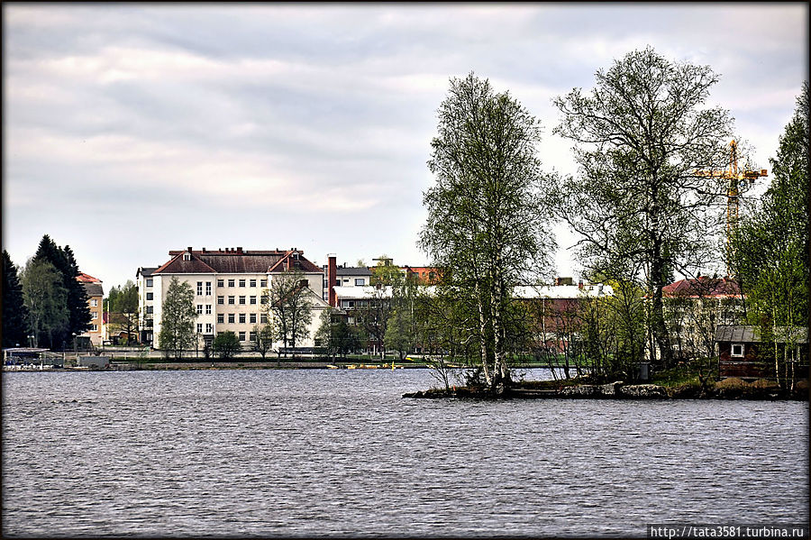 Састамала — город на озере Састамала, Финляндия