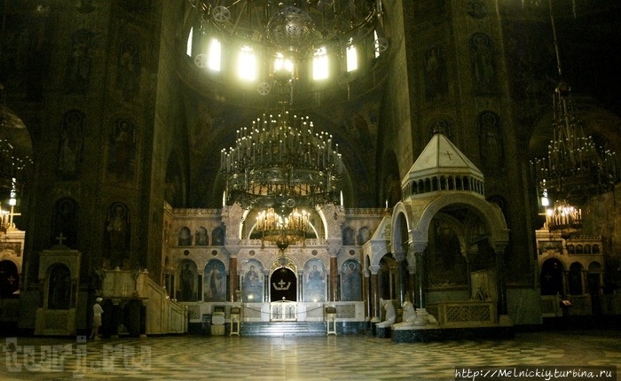 Храм-паметник Свети Александър Невски София, Болгария