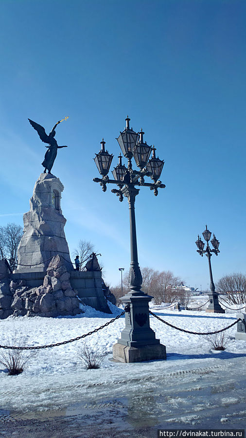 Монумент Русалка Таллин, Эстония