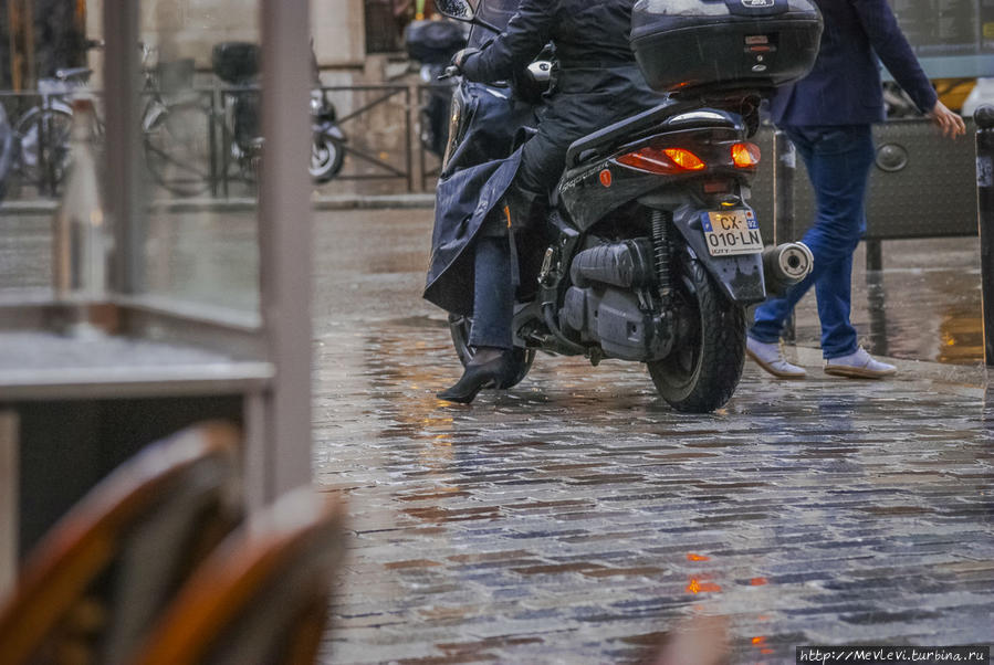 В дождик в Париже Париж, Франция