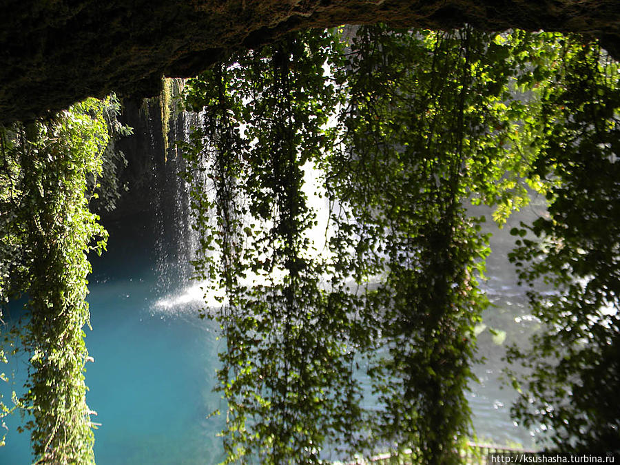 Прохлада водопадов Дюдена Анталия, Турция