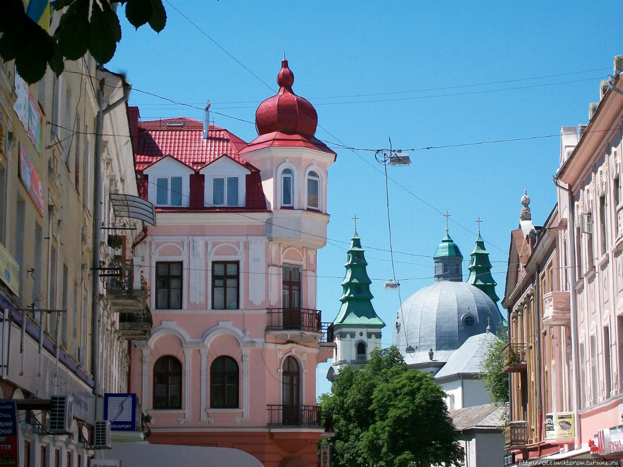 Прогулка от пруда до театра Тернополь, Украина