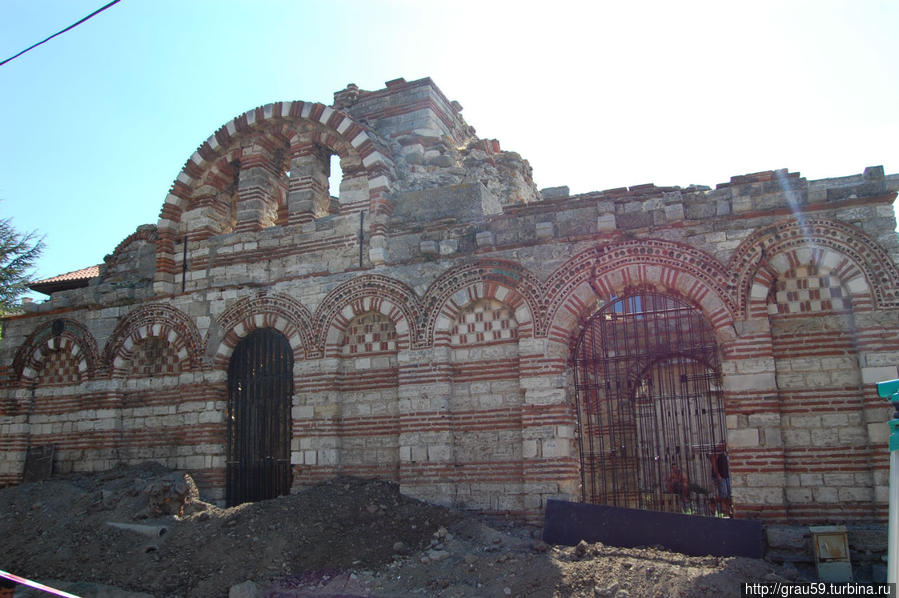 Церковь Святых Архангелов Михаила и Гавриила Несебр, Болгария