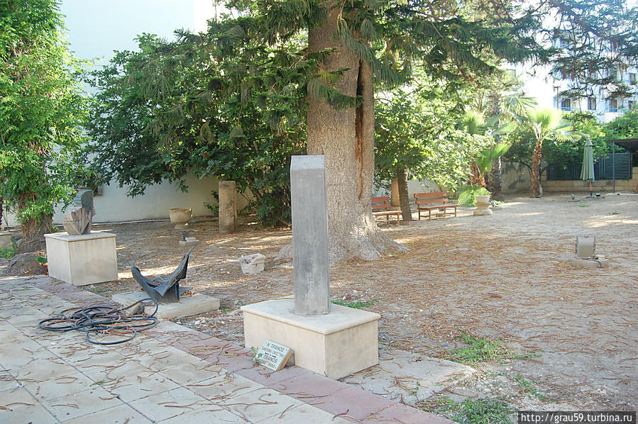 Археологический музей Пьеридиса Ларнака, Кипр
