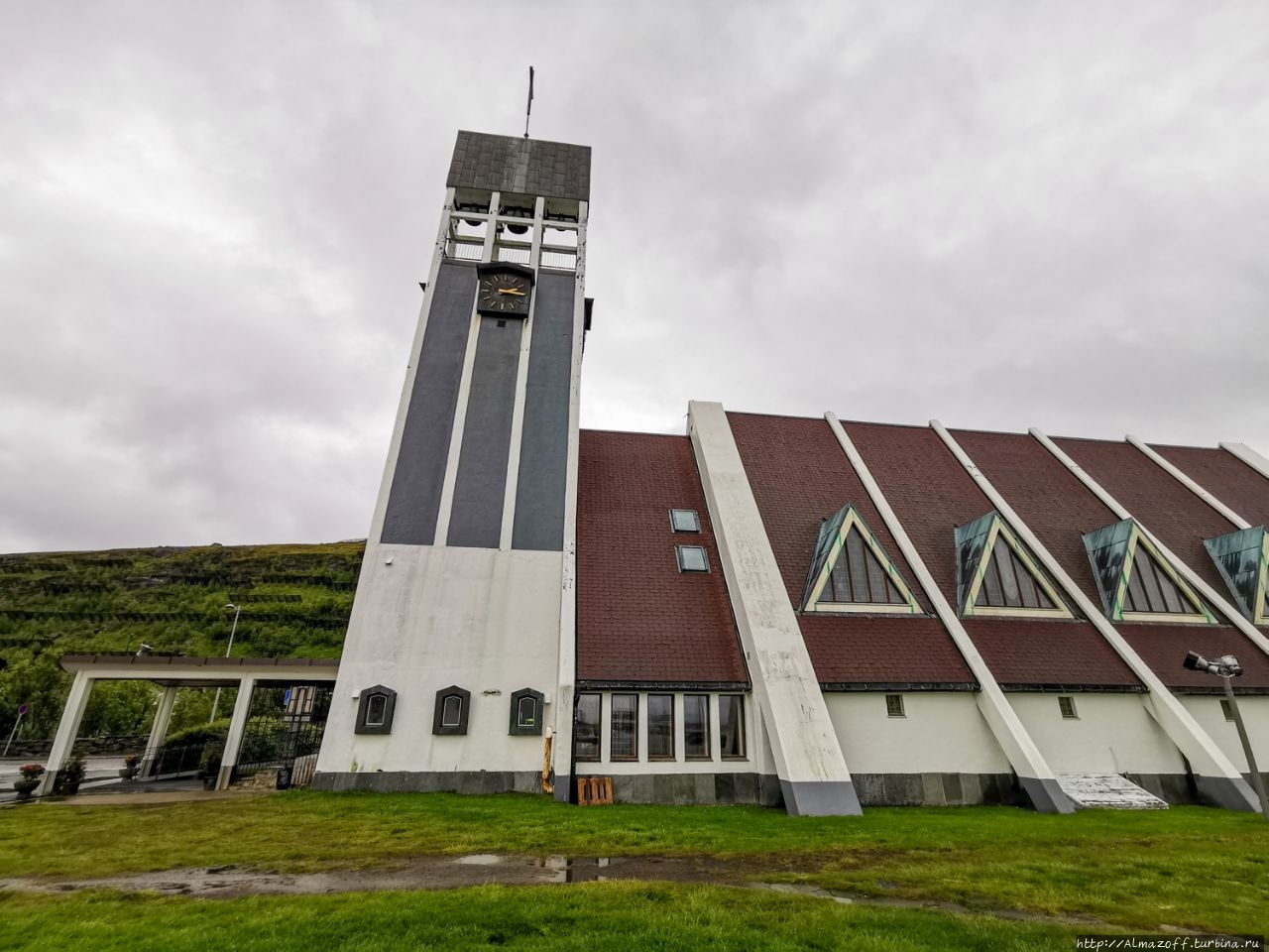 Главная церковь города Хаммерфест, Норвегия