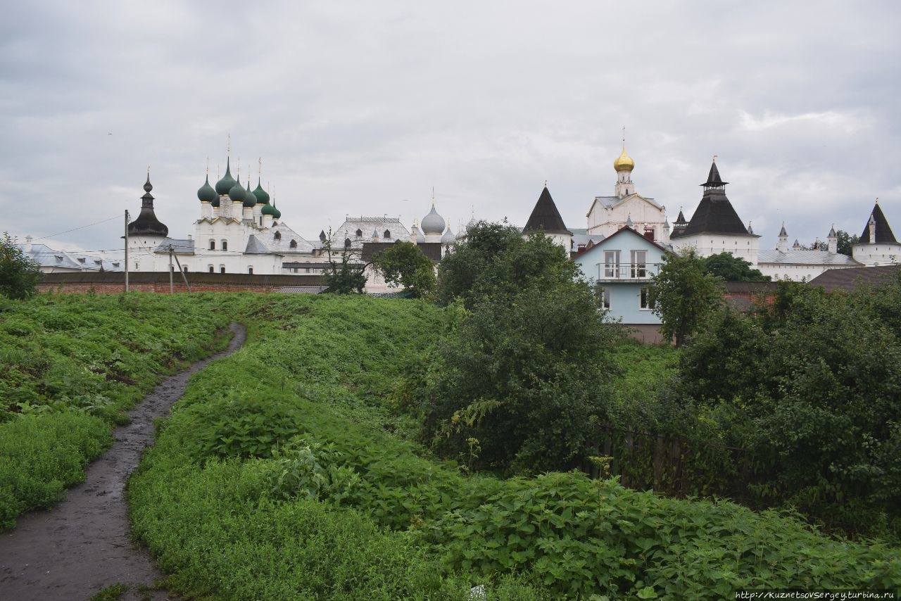 Спасо-Яковлевский Димитриев монастырь Ростов, Россия