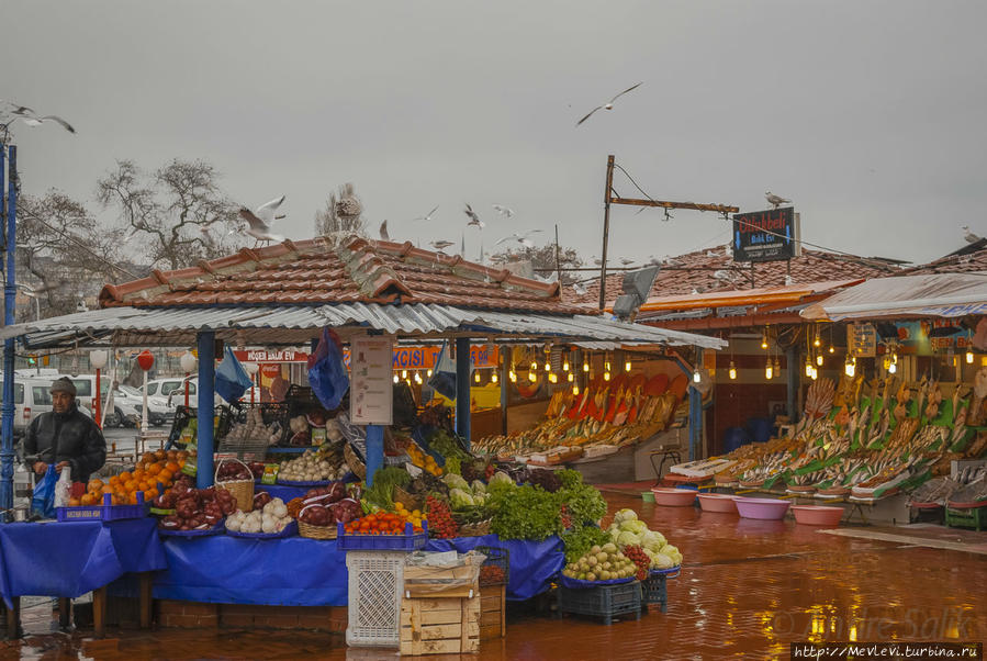 Рыбный рынок Каракёй поутру, Стамбул Стамбул, Турция