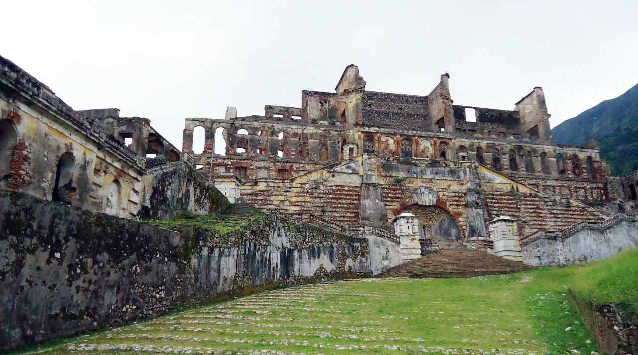 Дворец Сан Суси / Sans-Souci Palace