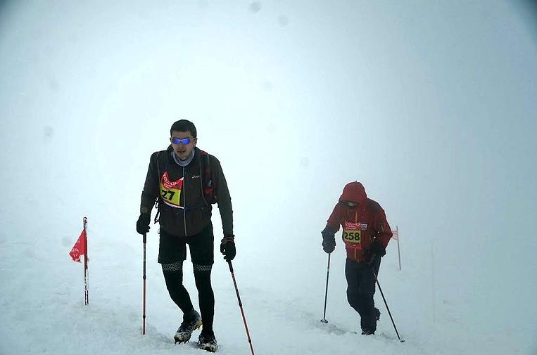На высоте примерно 5100м. Выше скал Пастухова на  Эльбрусе. Погода испортилась, но ноги ни разу не замерзли. Эльбрус (гора 5642м), Россия