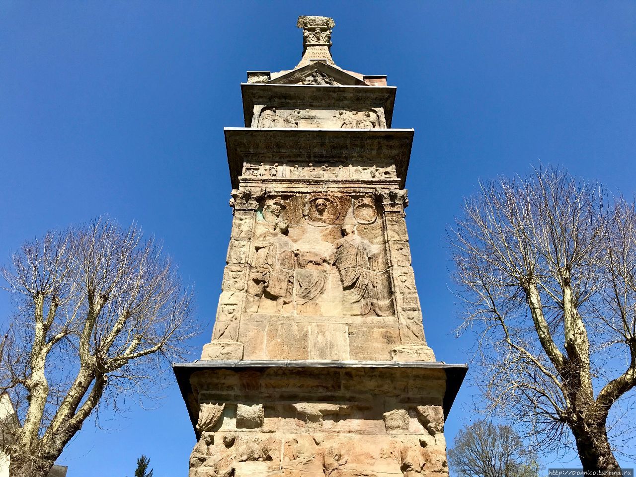 Игельская колонна навеселе по весне