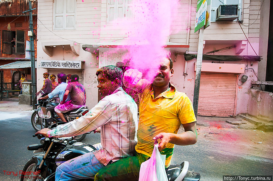 Праздник Holi, отрыв по-индийски Джайпур, Индия