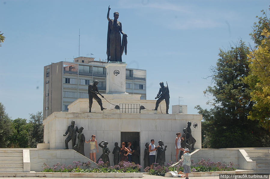 Монумент Свободы Никосия, Кипр
