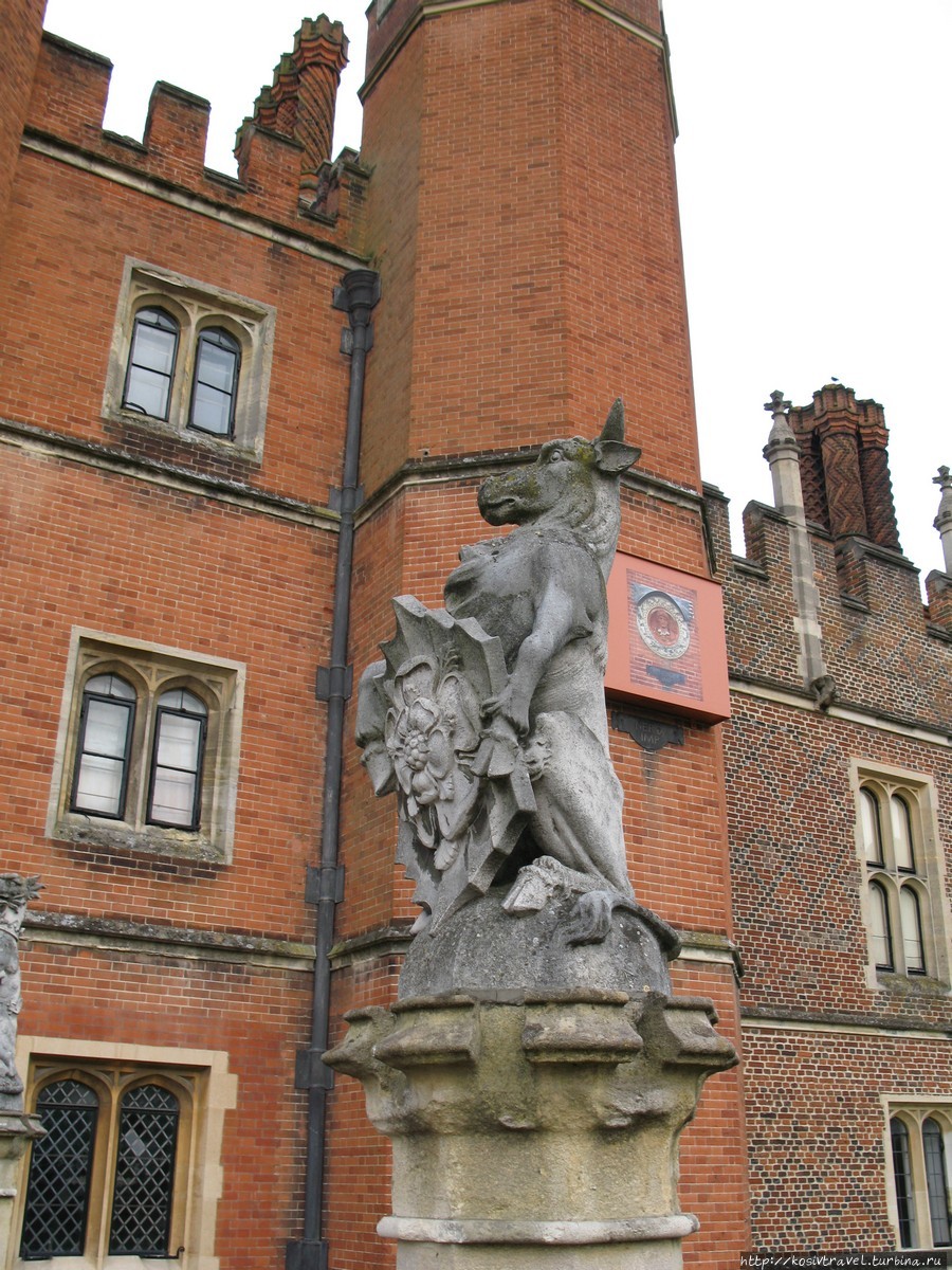 Hampton Court Palace и Bushy Park Хэмптон, Великобритания