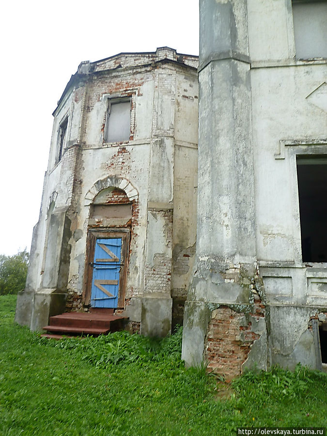 Замок Эндоуровых  в вологодской глубинке Вологодская область, Россия