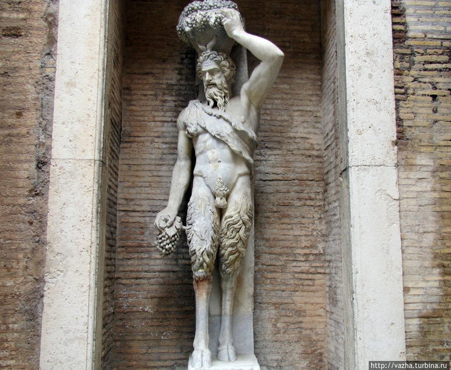 Древнегреческий бог пастушества и скотоводства,плодородия и дикой природы Пан. Рим, Италия