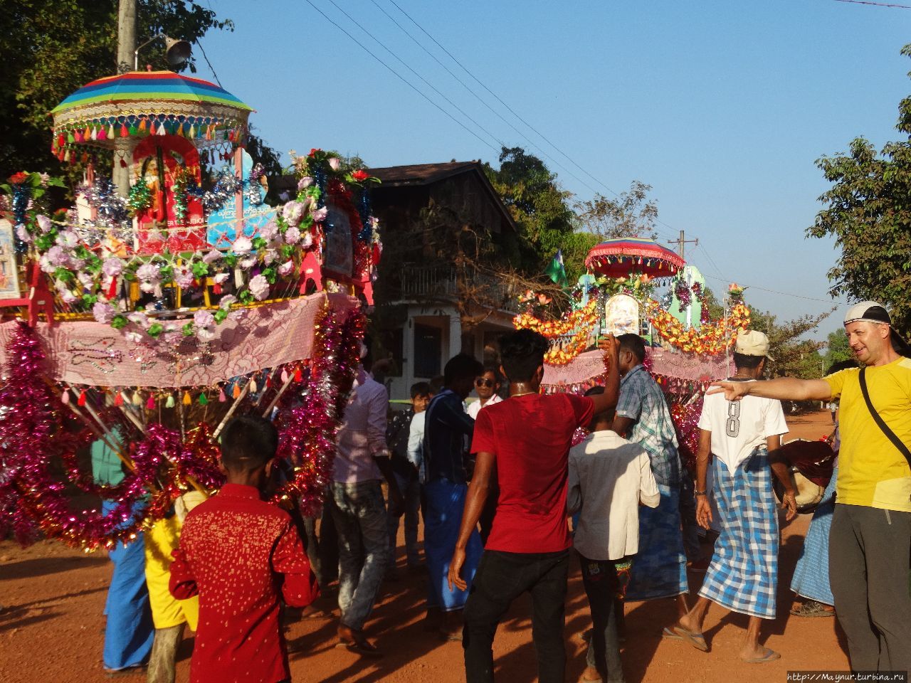 Мьянма. Индуисткий праздник Тайпусам... Хпа-Ан, Мьянма