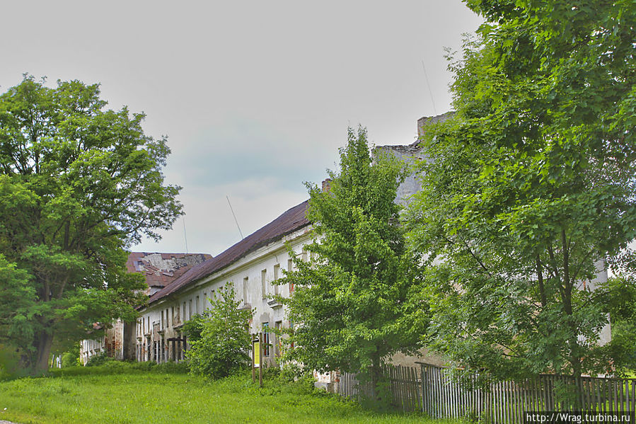 Самым отдалённым памятником архитектуры, до которого я дошёл в этот день, был бывший некогда монастырь Бонифраторов.