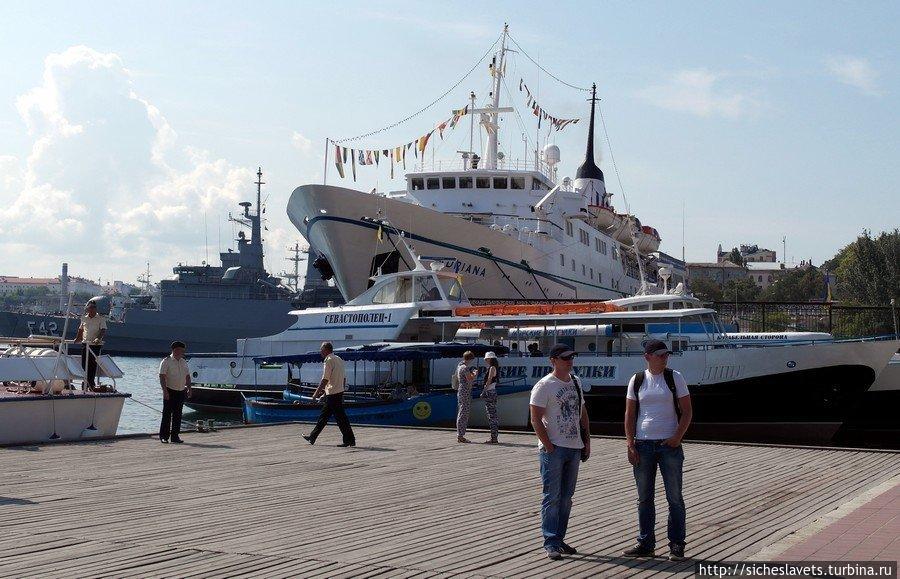 Под флагом Сент-Китса и Невиса. Круиз на лайнере Адриана Одесса, Украина