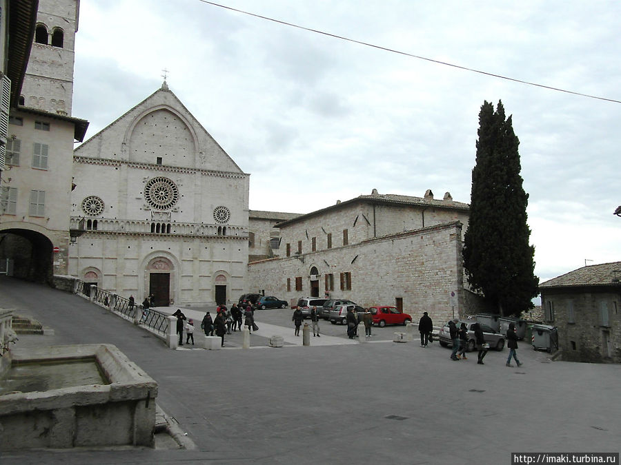 Собор Св.Кьяры Ассизи, Италия