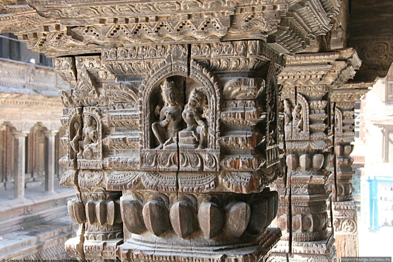 Храм Вишванатх. Детали ре
