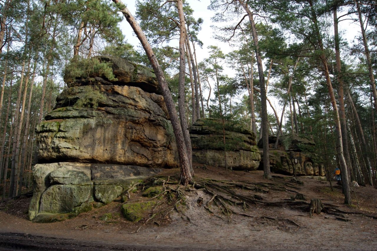 Скальные рельефы Желизи, Чехия