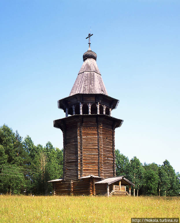 Колокольня из села Кулига-Дракованово Корелы, Россия