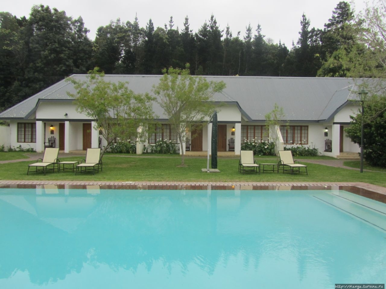 Отель«Knysna Hollow» Найзна, ЮАР