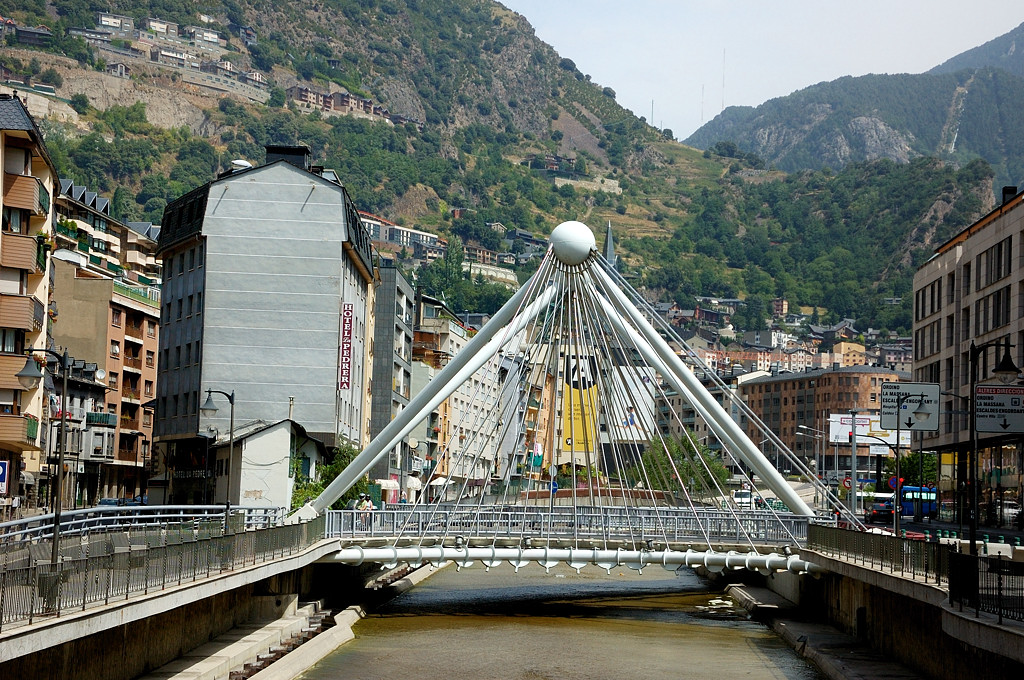 Андорра-ла-Велья — самая высокогорная столица Европы Андорра-ла-Велья, Андорра
