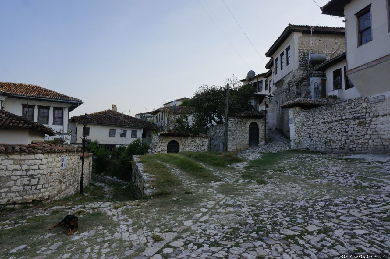 «Город тысячи окон» — Берат Берат, Албания