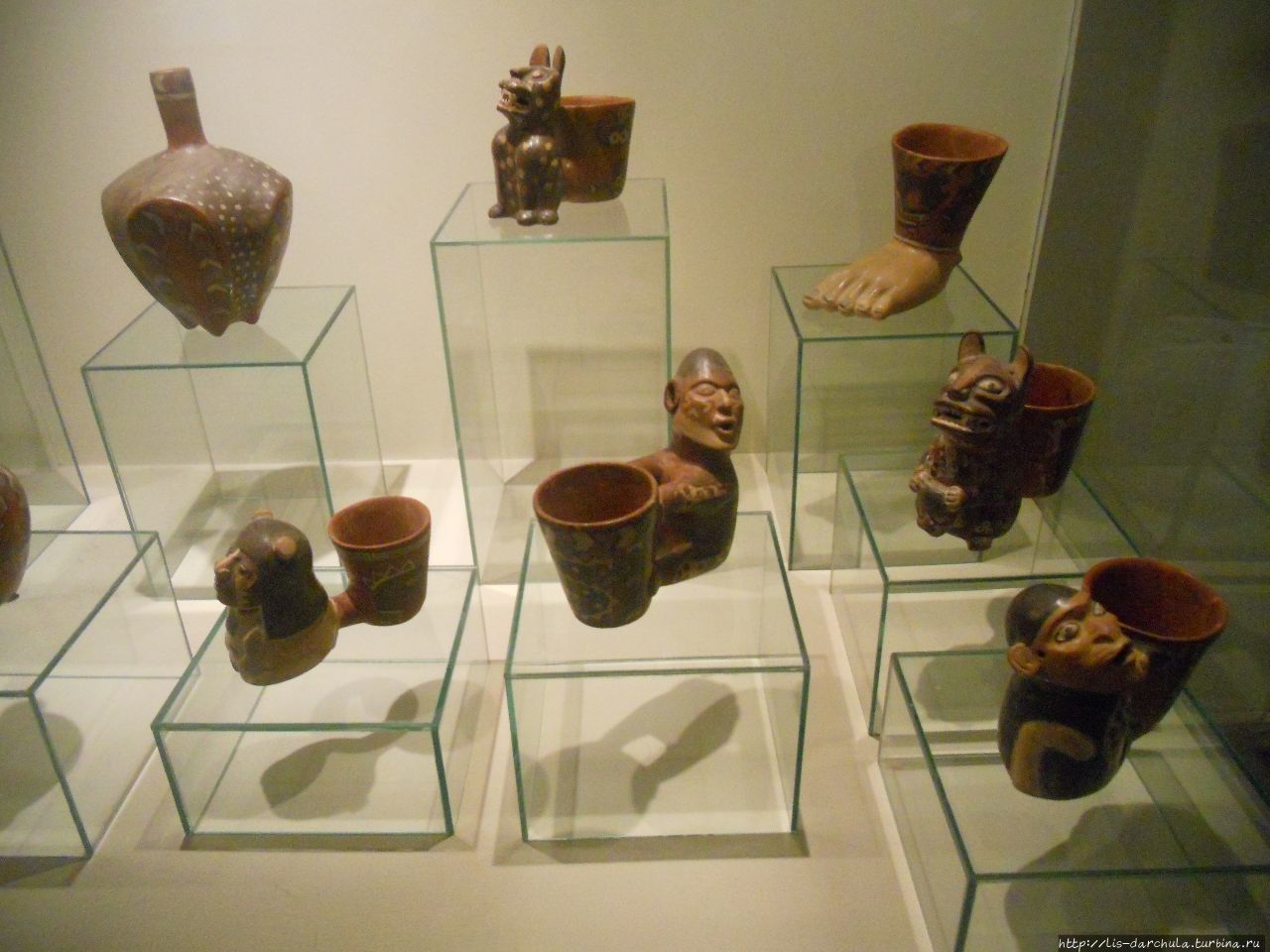 Предметы из эксплзиции Музея золота Перу