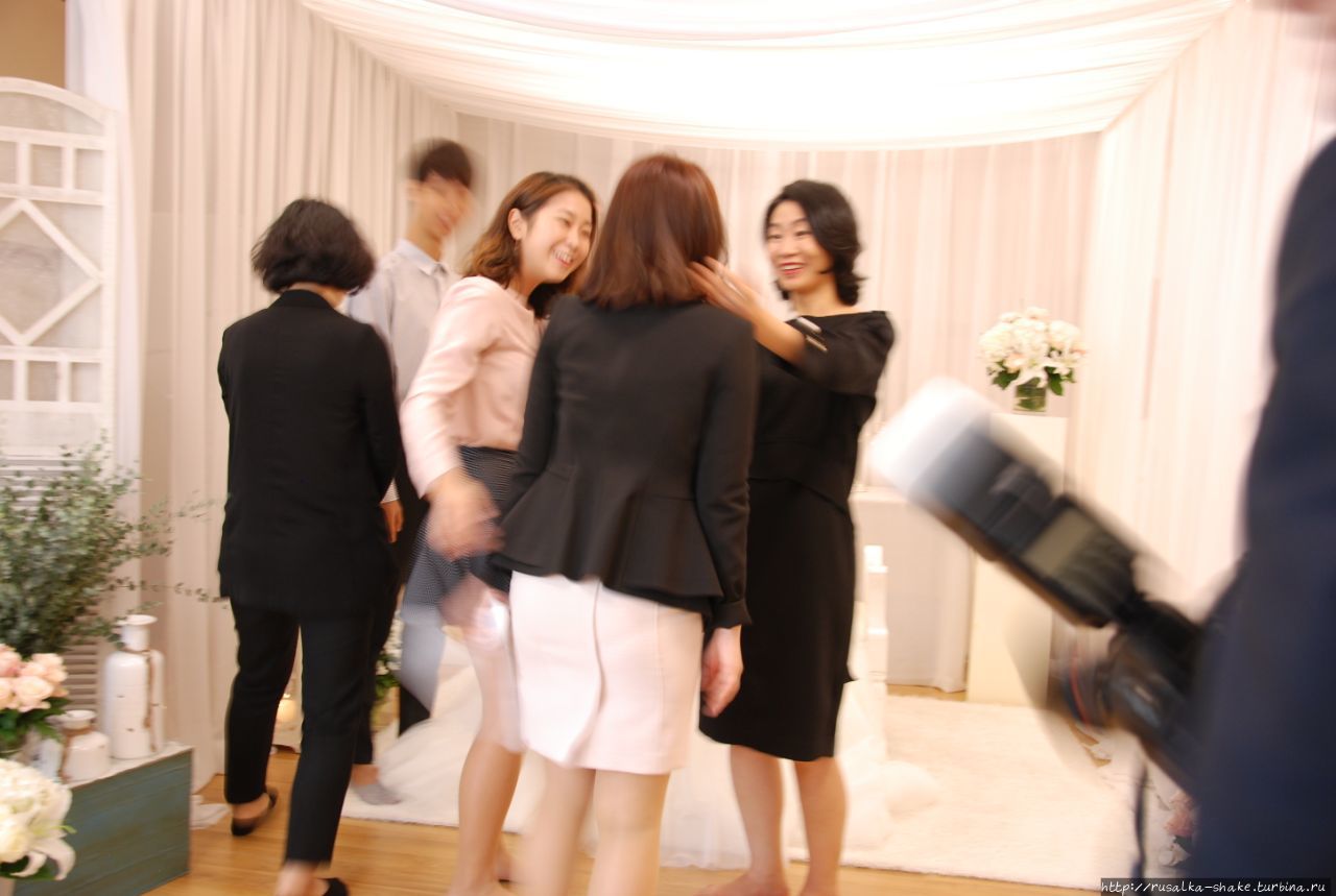 Эти странные брачные игры в Корее — до, во время и после Коян, Республика Корея