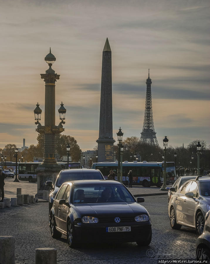 Закат на Площади Согласия Париж, Франция