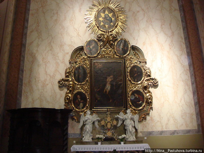 Одна из жемчужин  Оломоуца — костёл  святого  Михаила Оломоуц, Чехия